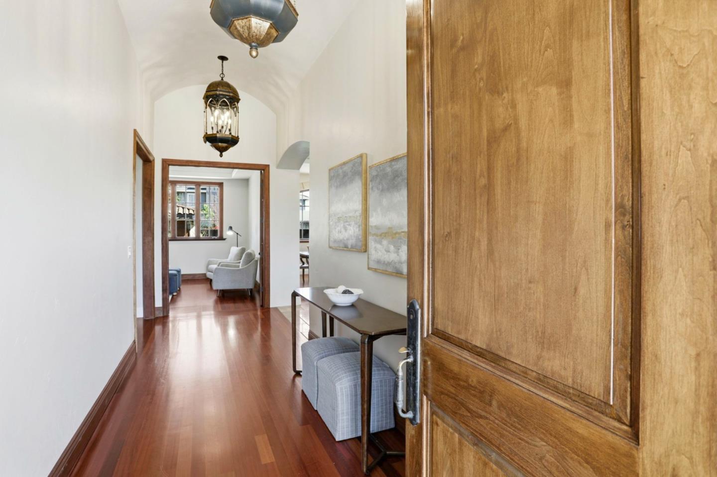 Detail Gallery Image 6 of 37 For 2540 Marsha Way, San Jose,  CA 95125 - 3 Beds | 2 Baths