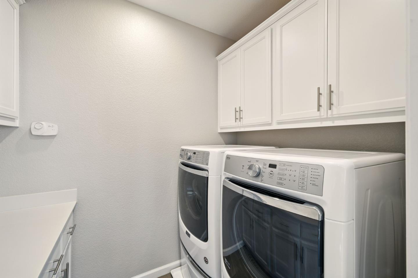 Detail Gallery Image 18 of 39 For 26540 Hayward Blvd, Hayward,  CA 94542 - 3 Beds | 3/1 Baths