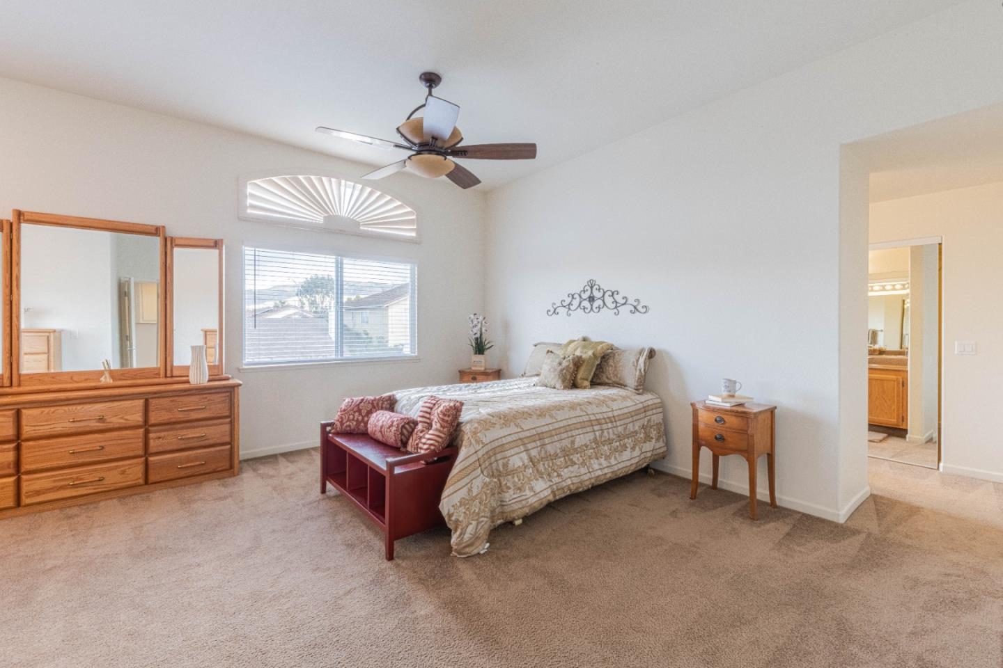 Detail Gallery Image 24 of 51 For 965 Las Flores St, Soledad,  CA 93960 - 6 Beds | 3 Baths