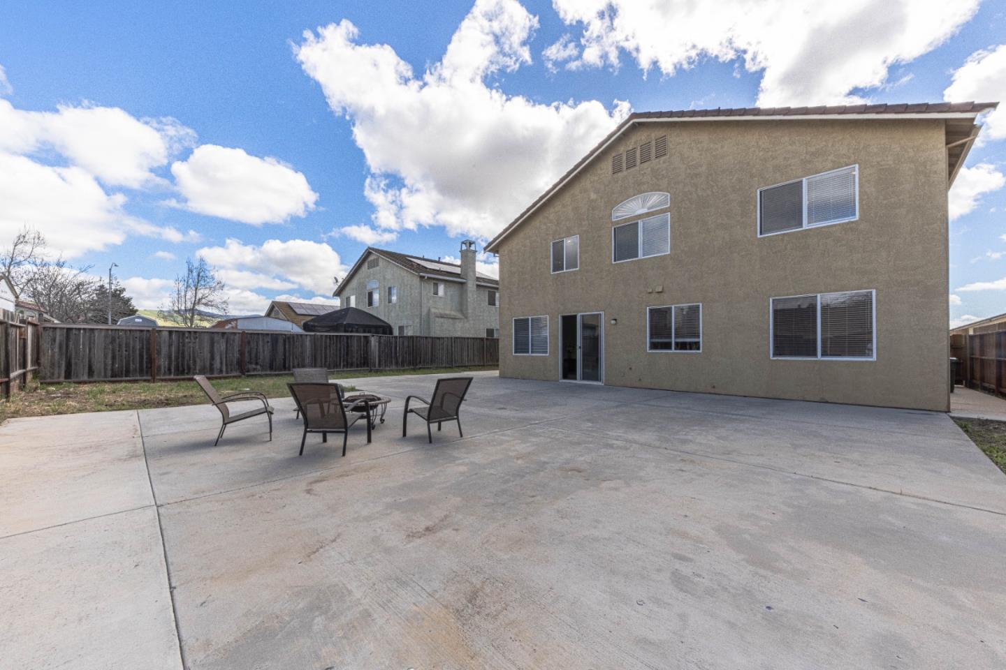 Detail Gallery Image 49 of 51 For 965 Las Flores St, Soledad,  CA 93960 - 6 Beds | 3 Baths