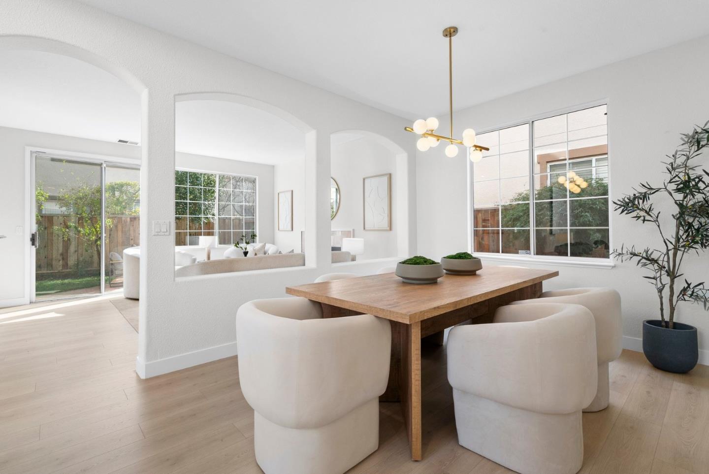 Detail Gallery Image 11 of 63 For 2214 Gianera St, Santa Clara,  CA 95054 - 4 Beds | 3 Baths