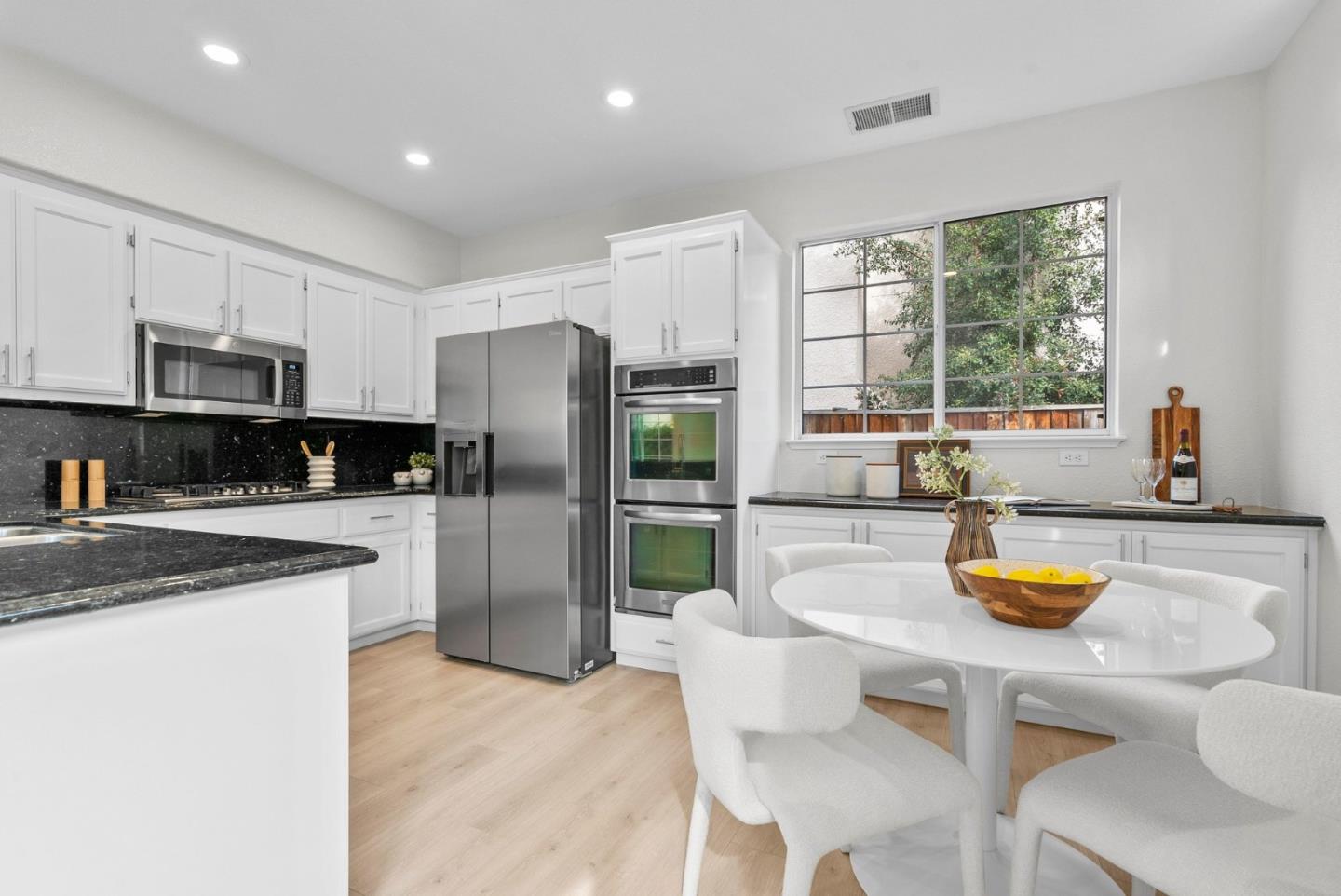 Detail Gallery Image 19 of 63 For 2214 Gianera St, Santa Clara,  CA 95054 - 4 Beds | 3 Baths