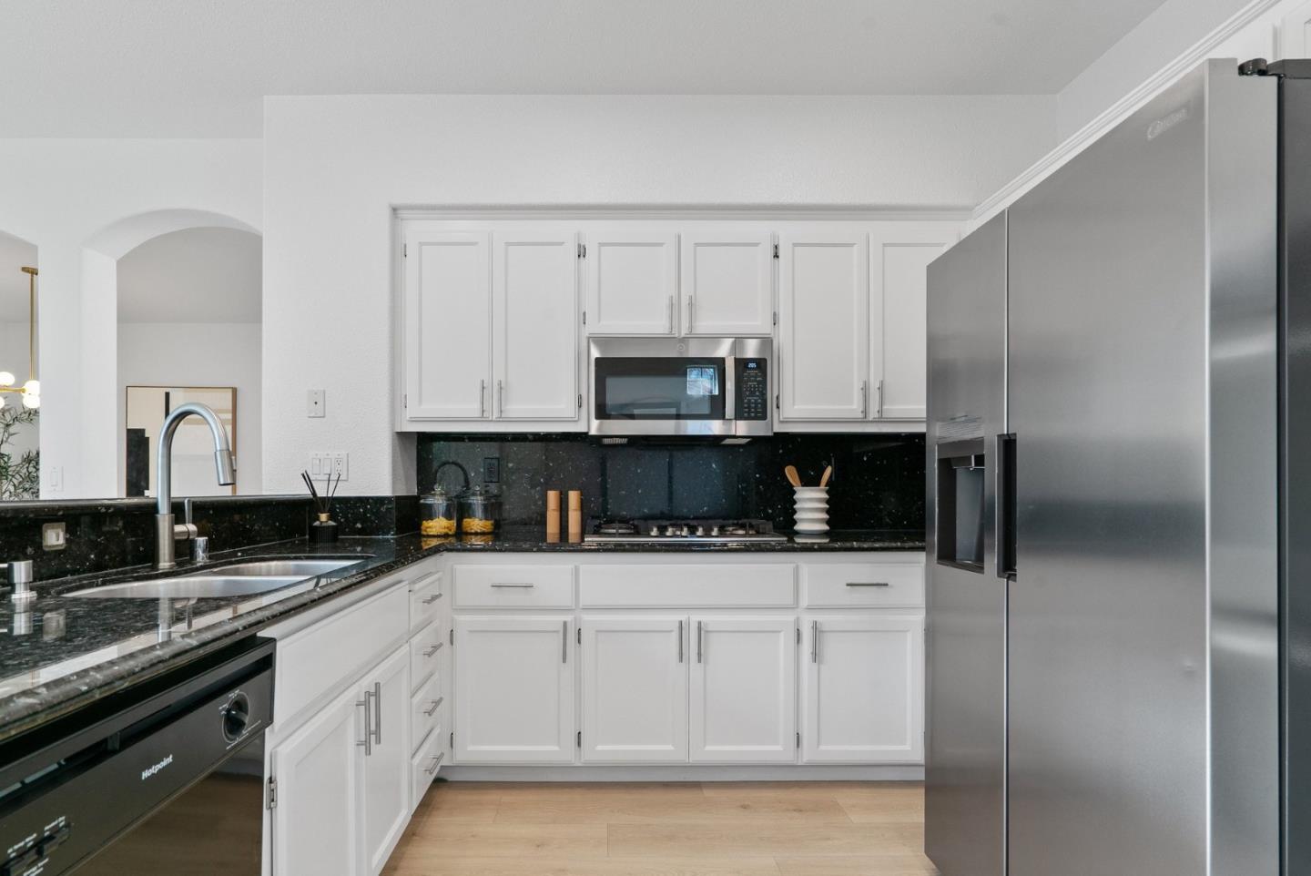 Detail Gallery Image 24 of 63 For 2214 Gianera St, Santa Clara,  CA 95054 - 4 Beds | 3 Baths