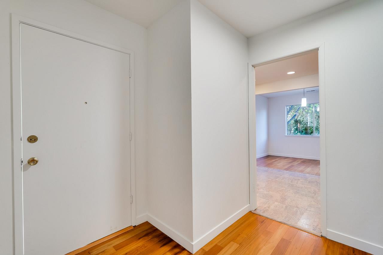 Detail Gallery Image 4 of 25 For 1641 Santee Dr, San Jose,  CA 95122 - 3 Beds | 2 Baths