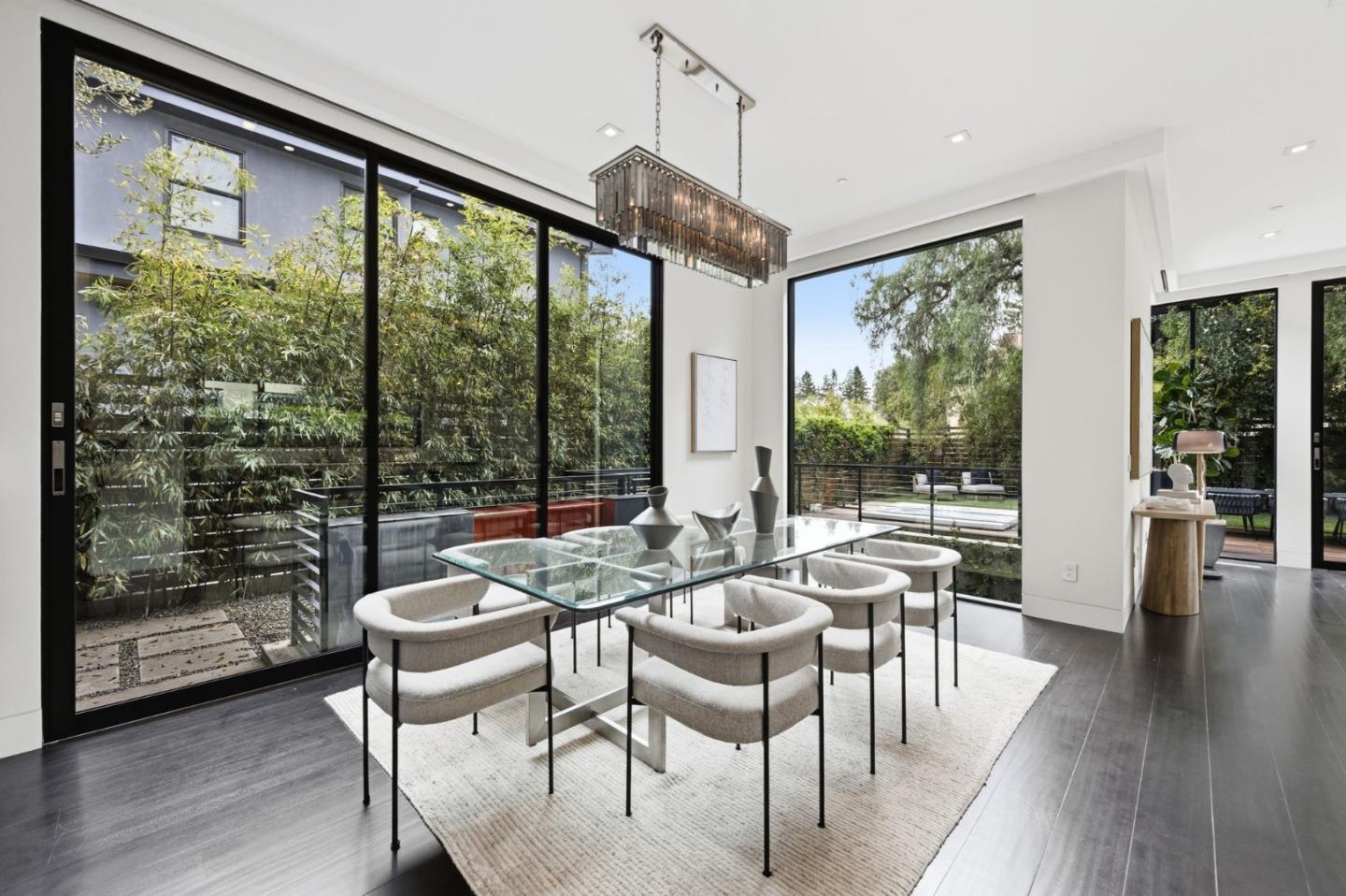 Detail Gallery Image 10 of 65 For 838 Cowper St, Palo Alto,  CA 94301 - 5 Beds | 4/2 Baths