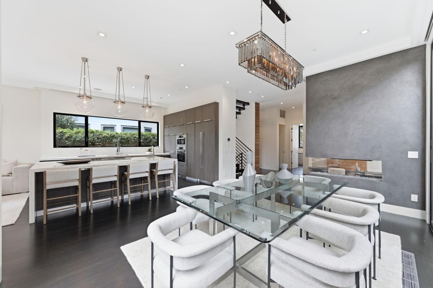 Detail Gallery Image 11 of 65 For 838 Cowper St, Palo Alto,  CA 94301 - 5 Beds | 4/2 Baths