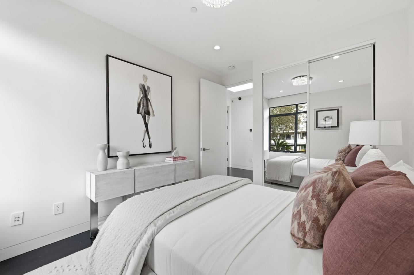 Detail Gallery Image 23 of 65 For 838 Cowper St, Palo Alto,  CA 94301 - 5 Beds | 4/2 Baths