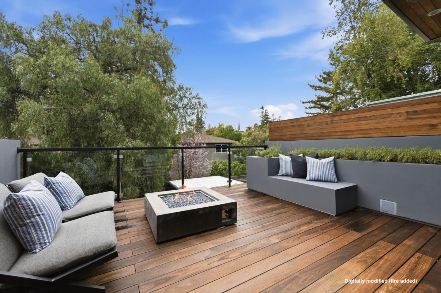 Detail Gallery Image 35 of 65 For 838 Cowper St, Palo Alto,  CA 94301 - 5 Beds | 4/2 Baths