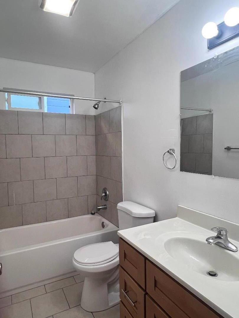 Detail Gallery Image 7 of 13 For 1627 Fairview St #B,  Berkeley,  CA 94703 - 1 Beds | 1 Baths