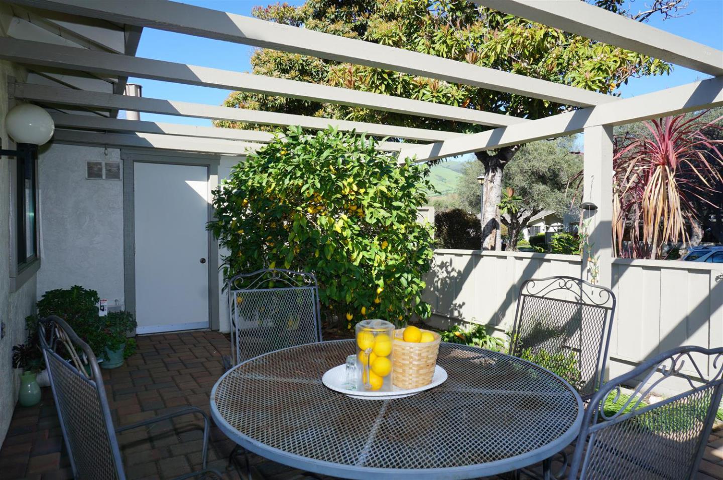 Detail Gallery Image 18 of 31 For 5518 Cribari Cir, San Jose,  CA 95135 - 1 Beds | 1 Baths