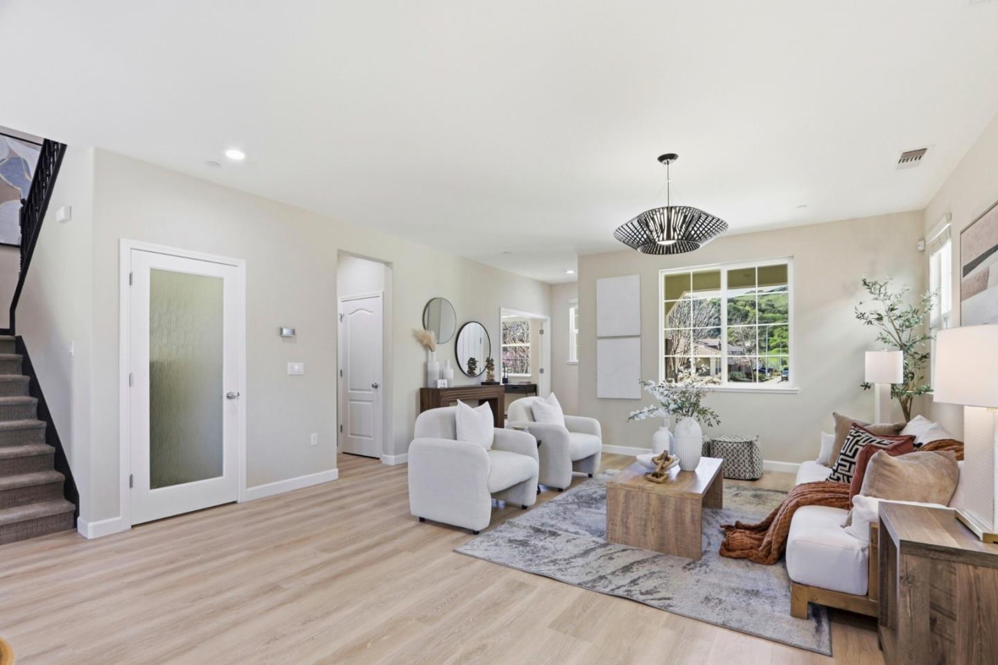 Detail Gallery Image 10 of 58 For 18971 Chicory Ln, Morgan Hill,  CA 95037 - 4 Beds | 2/1 Baths