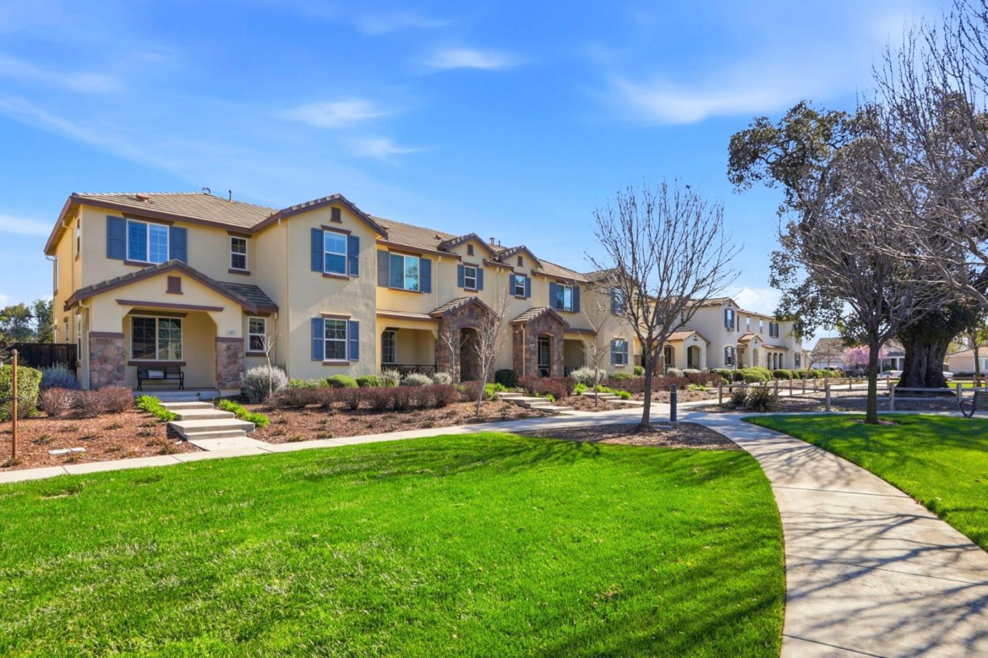 Detail Gallery Image 5 of 58 For 18971 Chicory Ln, Morgan Hill,  CA 95037 - 4 Beds | 2/1 Baths