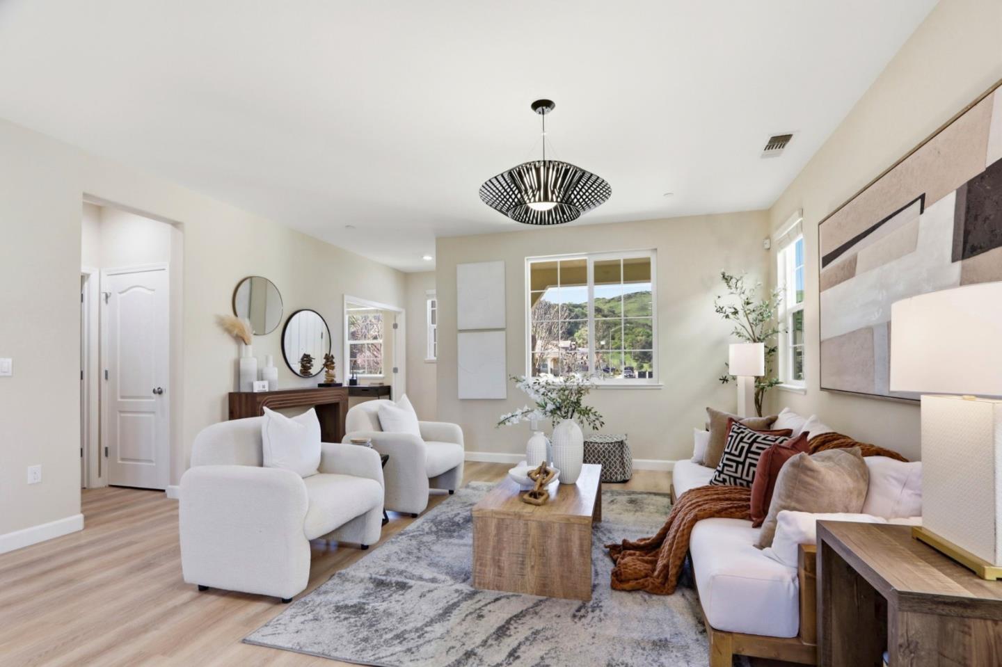 Detail Gallery Image 9 of 58 For 18971 Chicory Ln, Morgan Hill,  CA 95037 - 4 Beds | 2/1 Baths