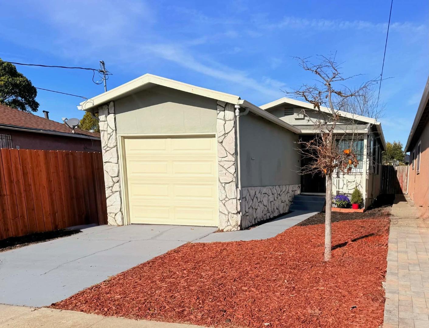 Detail Gallery Image 15 of 17 For 2317 Virginia Ave, Richmond,  CA 94804 - 2 Beds | 1 Baths