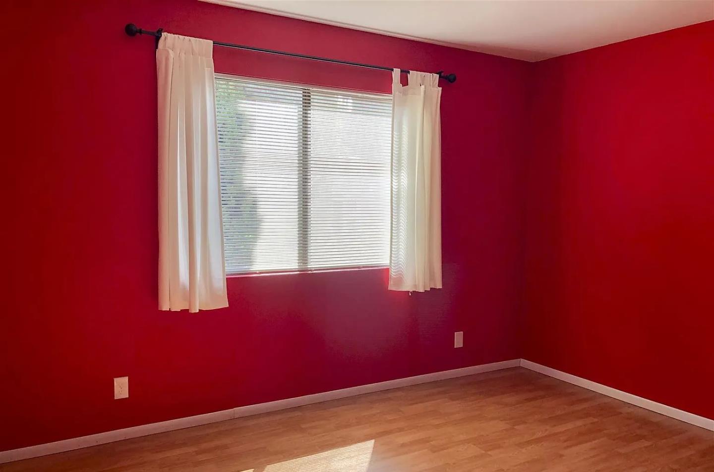 Detail Gallery Image 12 of 12 For 2240 India St, Los Angeles,  CA 90039 - 3 Beds | 2 Baths