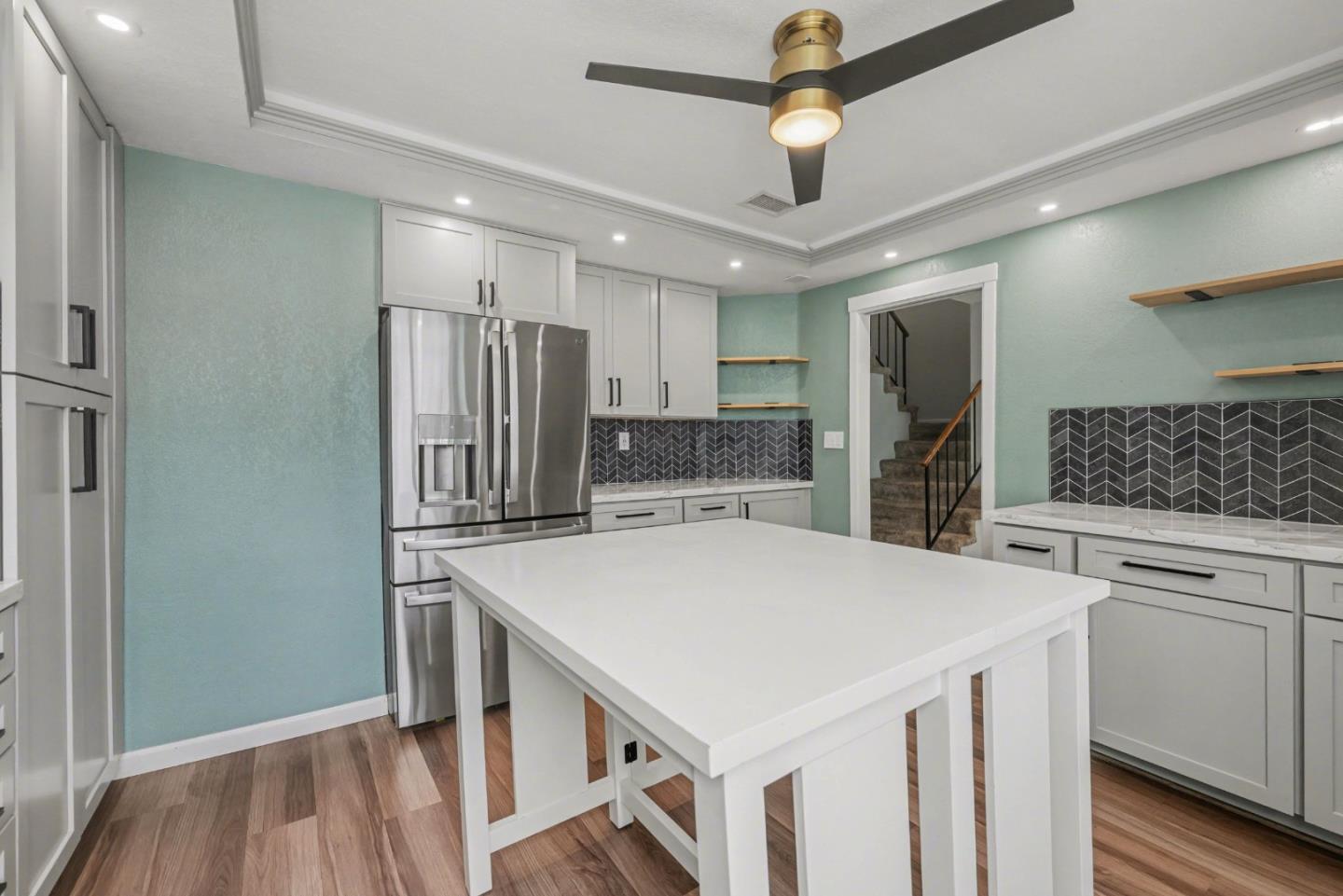 Detail Gallery Image 15 of 27 For 169 Heron Dr, Pittsburg,  CA 94565 - 4 Beds | 2/1 Baths