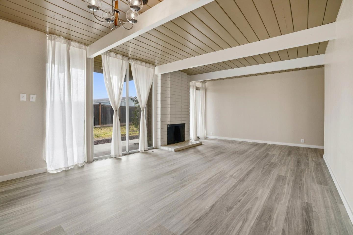 Detail Gallery Image 11 of 33 For 104 Eliza Ct, Foster City,  CA 94404 - 3 Beds | 2 Baths