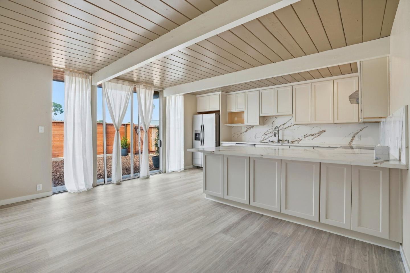 Detail Gallery Image 16 of 33 For 104 Eliza Ct, Foster City,  CA 94404 - 3 Beds | 2 Baths