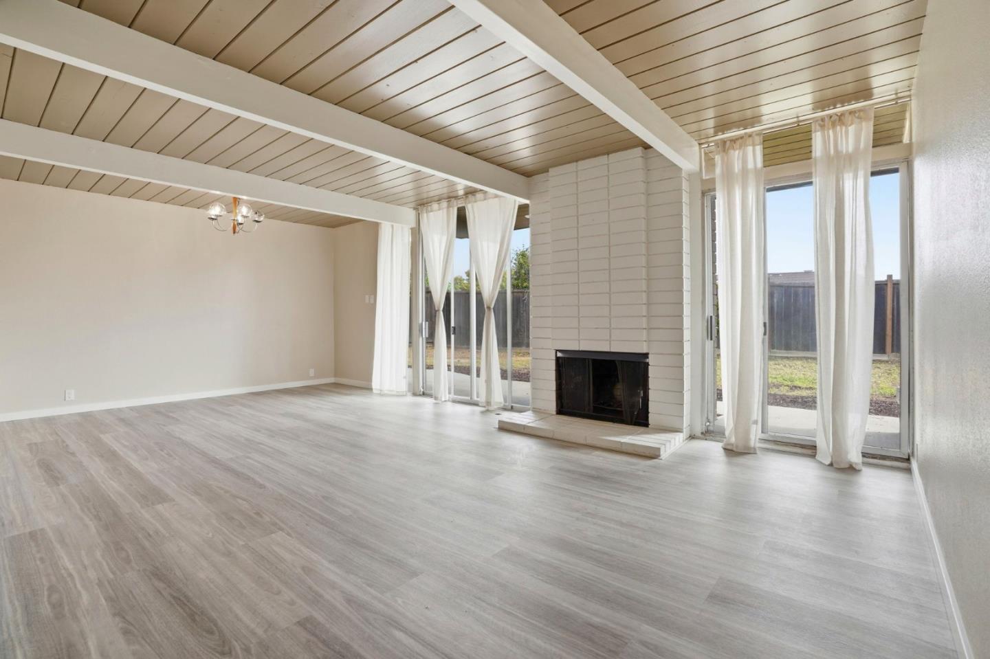 Detail Gallery Image 9 of 33 For 104 Eliza Ct, Foster City,  CA 94404 - 3 Beds | 2 Baths