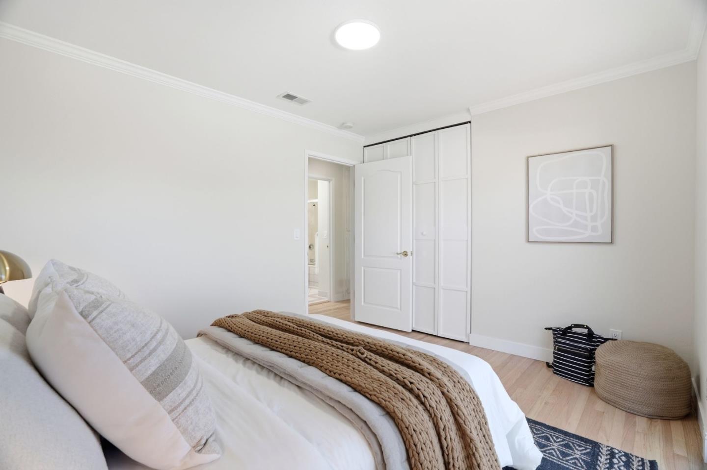 Detail Gallery Image 21 of 75 For 911 Inverness Way, Sunnyvale,  CA 94087 - 4 Beds | 3 Baths