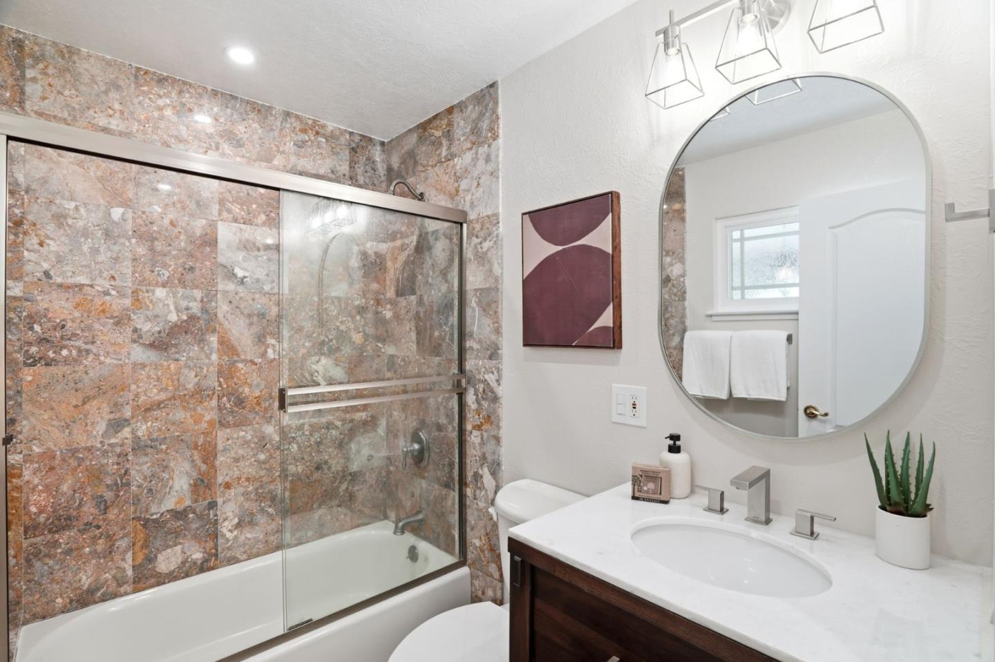 Detail Gallery Image 25 of 75 For 911 Inverness Way, Sunnyvale,  CA 94087 - 4 Beds | 3 Baths