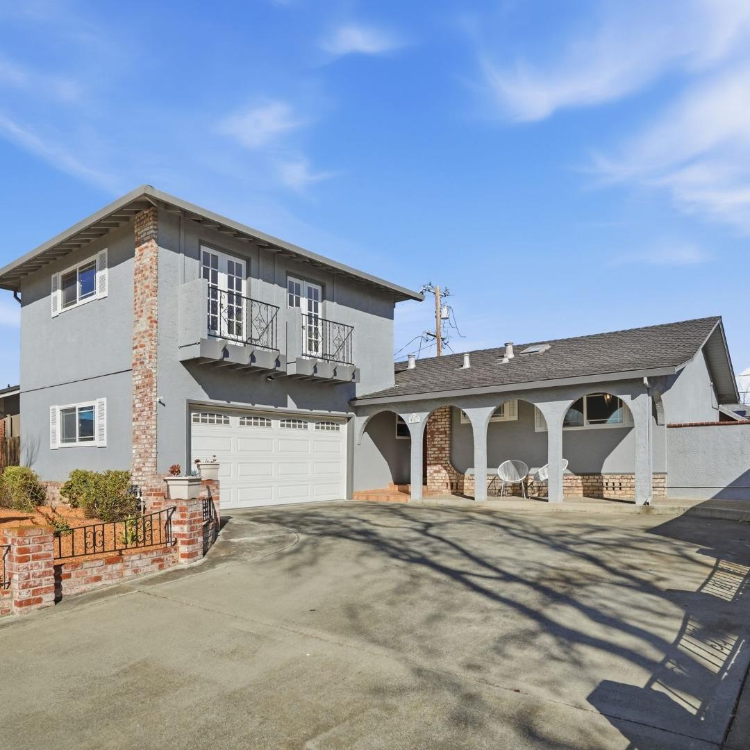 Detail Gallery Image 33 of 75 For 911 Inverness Way, Sunnyvale,  CA 94087 - 4 Beds | 3 Baths