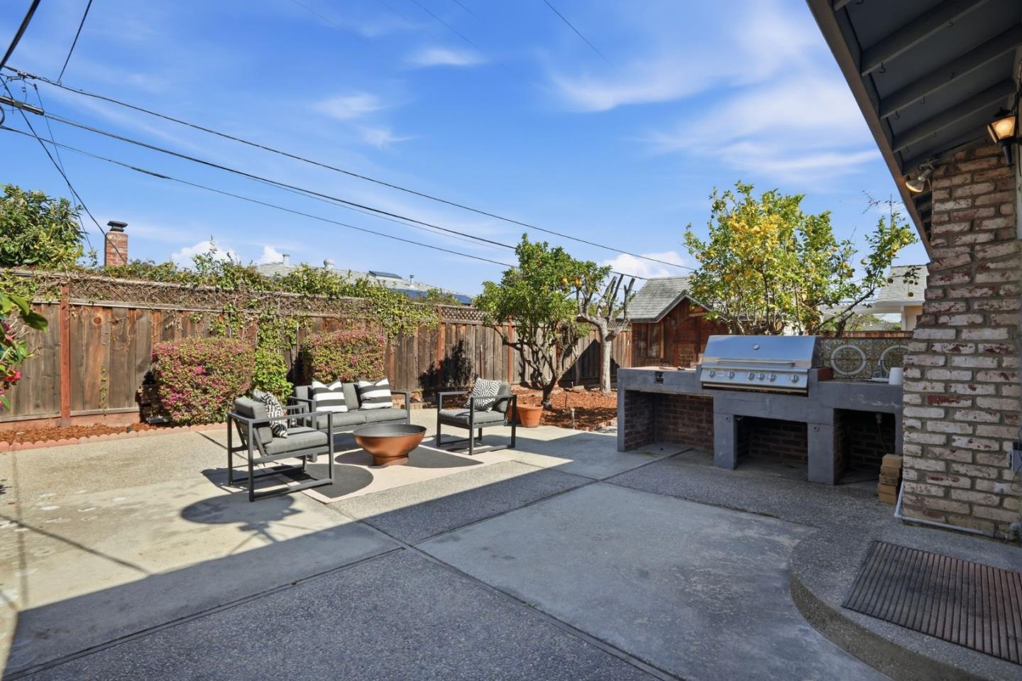 Detail Gallery Image 40 of 75 For 911 Inverness Way, Sunnyvale,  CA 94087 - 4 Beds | 3 Baths