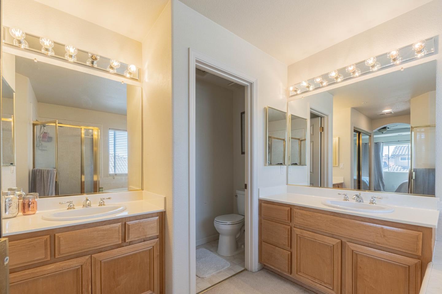 Detail Gallery Image 27 of 39 For 1910 Whitman St, Salinas,  CA 93906 - 3 Beds | 2/1 Baths