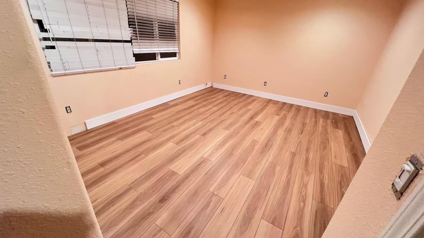 Detail Gallery Image 2 of 3 For 14815 Monterey Hwy #B,  San Martin,  CA 95046 - 2 Beds | 2/1 Baths