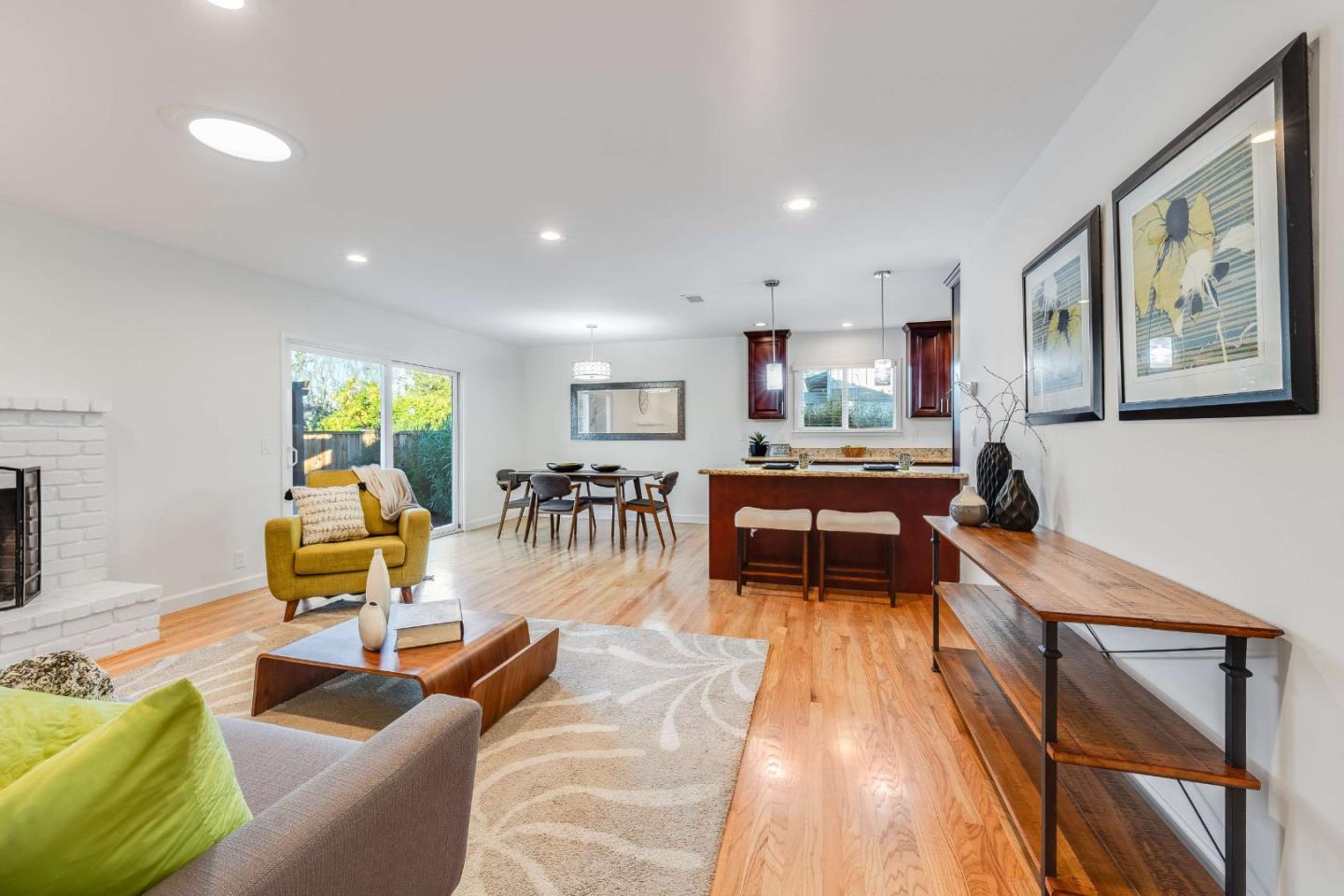 Detail Gallery Image 16 of 51 For 841 Maranta Ave, Sunnyvale,  CA 94087 - 3 Beds | 2 Baths