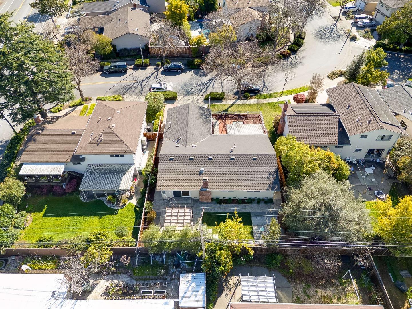 Detail Gallery Image 34 of 51 For 841 Maranta Ave, Sunnyvale,  CA 94087 - 3 Beds | 2 Baths