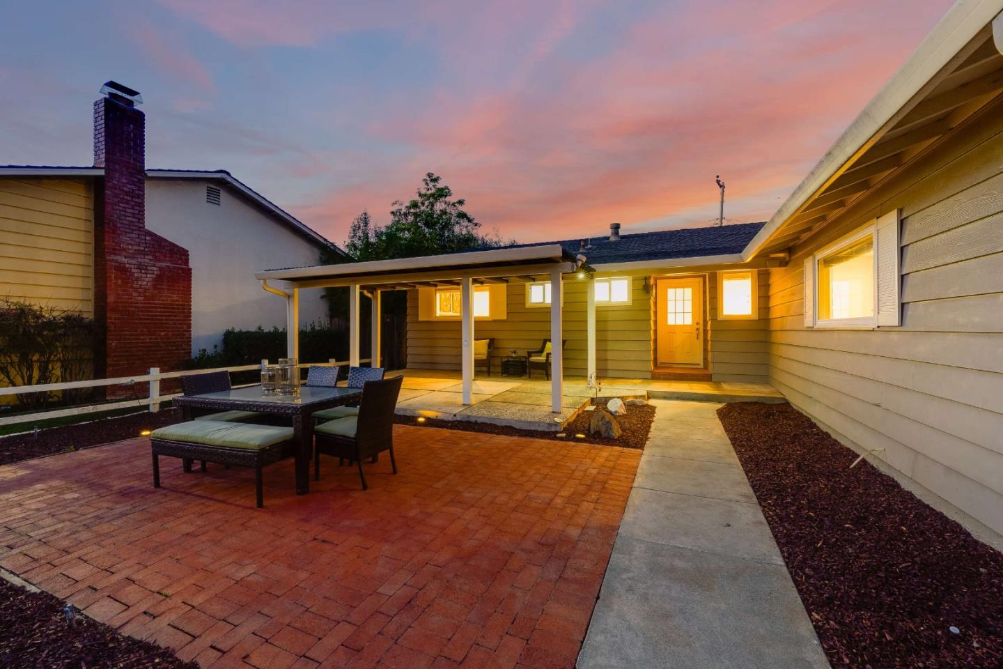 Detail Gallery Image 43 of 51 For 841 Maranta Ave, Sunnyvale,  CA 94087 - 3 Beds | 2 Baths