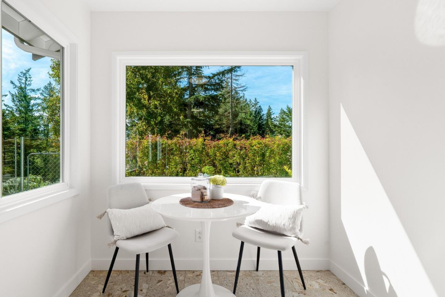 Detail Gallery Image 15 of 46 For 125 Mcgivern Way, Santa Cruz,  CA 95060 - 4 Beds | 3 Baths