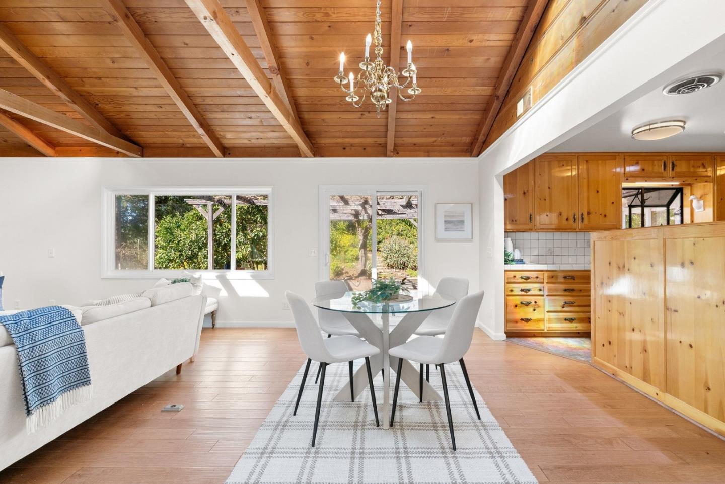 Detail Gallery Image 18 of 46 For 125 Mcgivern Way, Santa Cruz,  CA 95060 - 4 Beds | 3 Baths