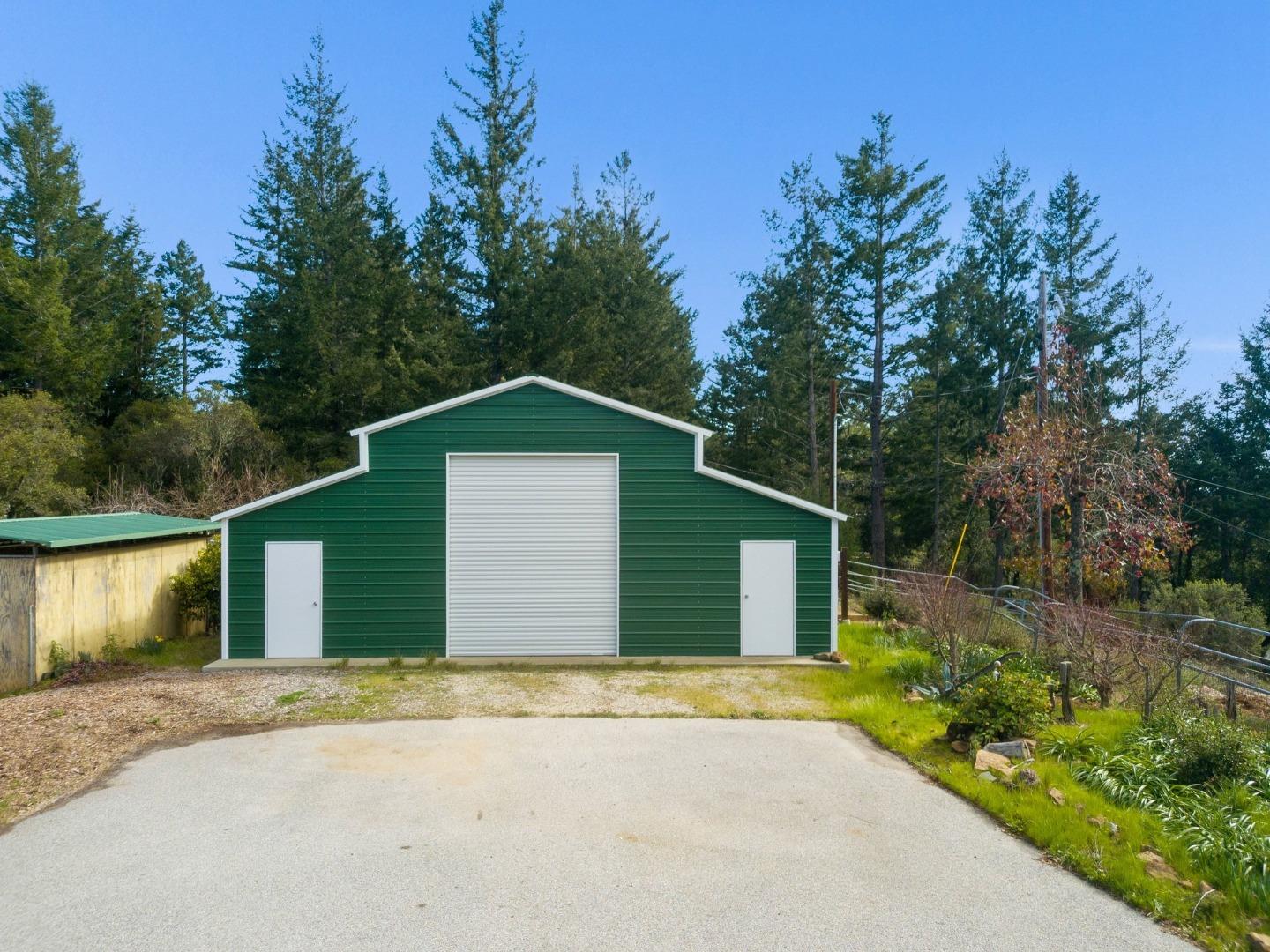 Detail Gallery Image 36 of 46 For 125 Mcgivern Way, Santa Cruz,  CA 95060 - 4 Beds | 3 Baths