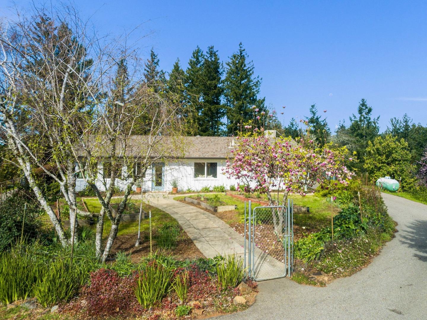 Detail Gallery Image 46 of 46 For 125 Mcgivern Way, Santa Cruz,  CA 95060 - 4 Beds | 3 Baths