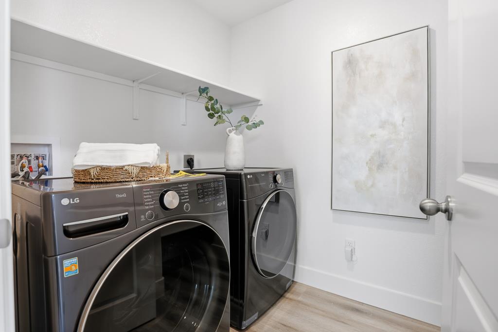 Detail Gallery Image 16 of 24 For 24704 Manzanita St, Hayward,  CA 94545 - 3 Beds | 2/1 Baths