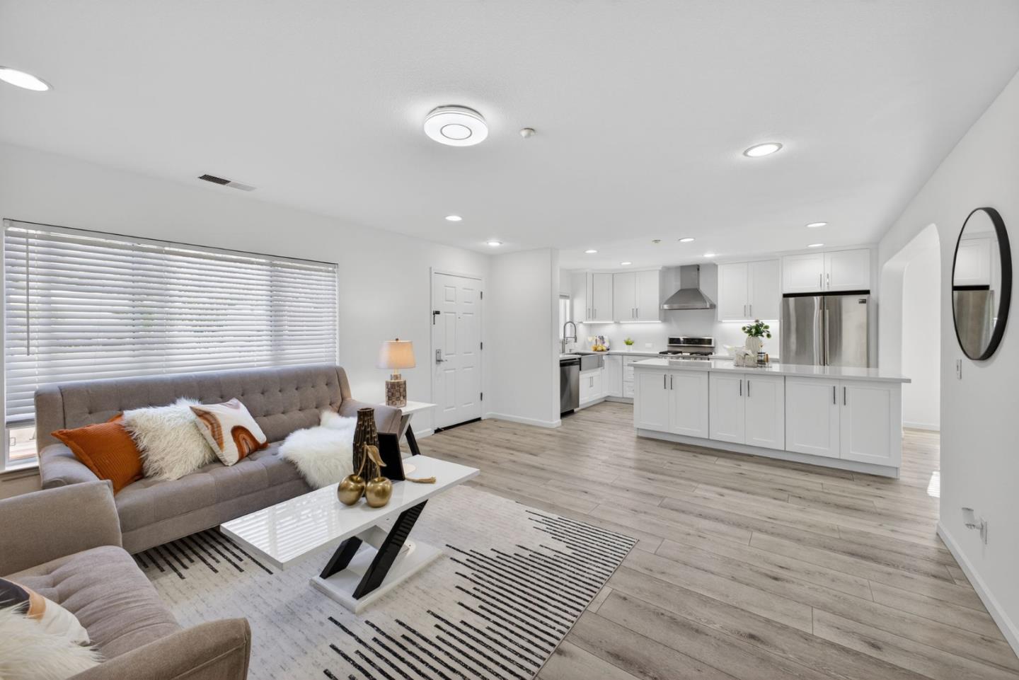 Photo #14: ML82036918 Listing: Photo #14