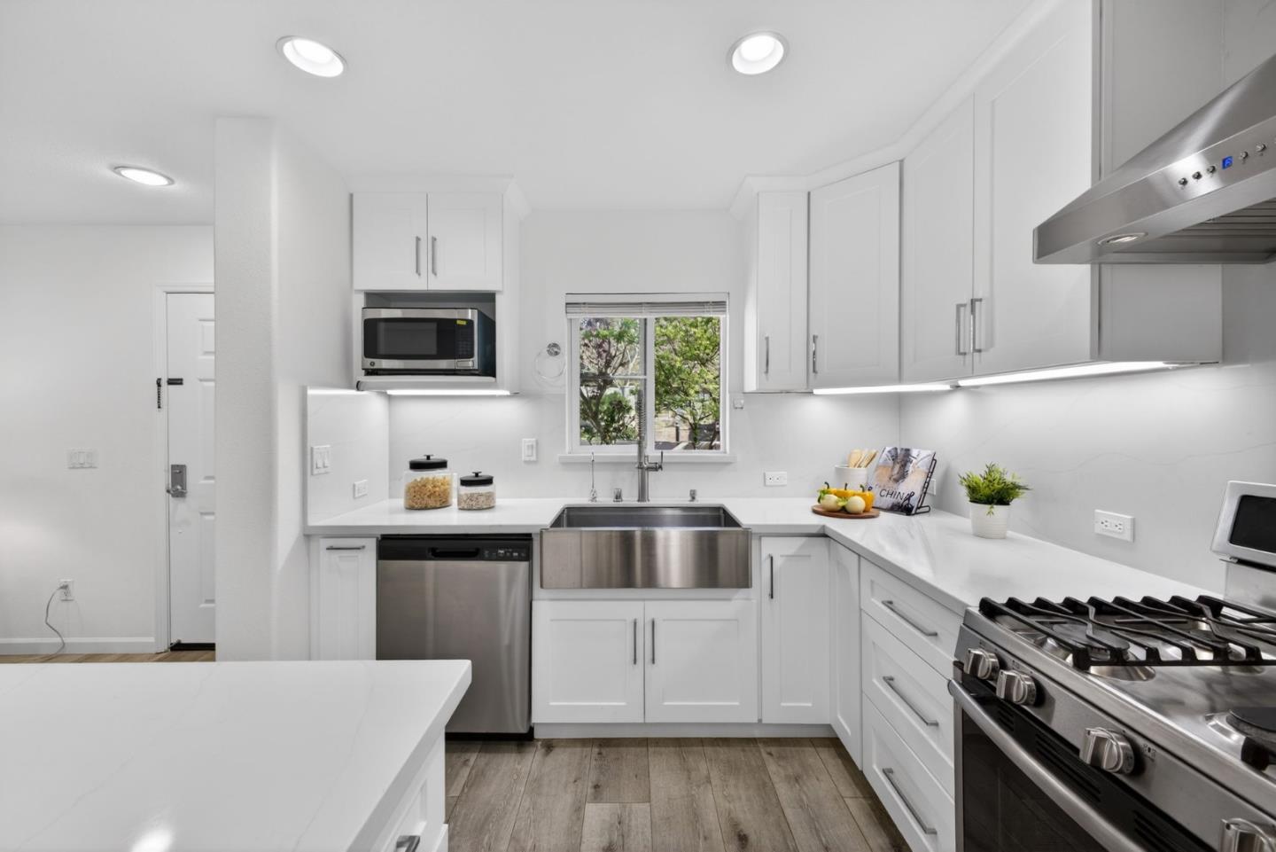 Photo #18: ML82036918 Listing: Photo #18