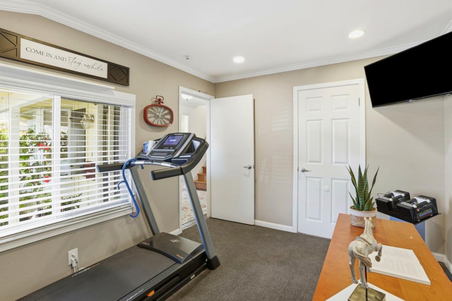 Detail Gallery Image 19 of 41 For 2613 Fairdell Dr, San Jose,  CA 95125 - 5 Beds | 3 Baths