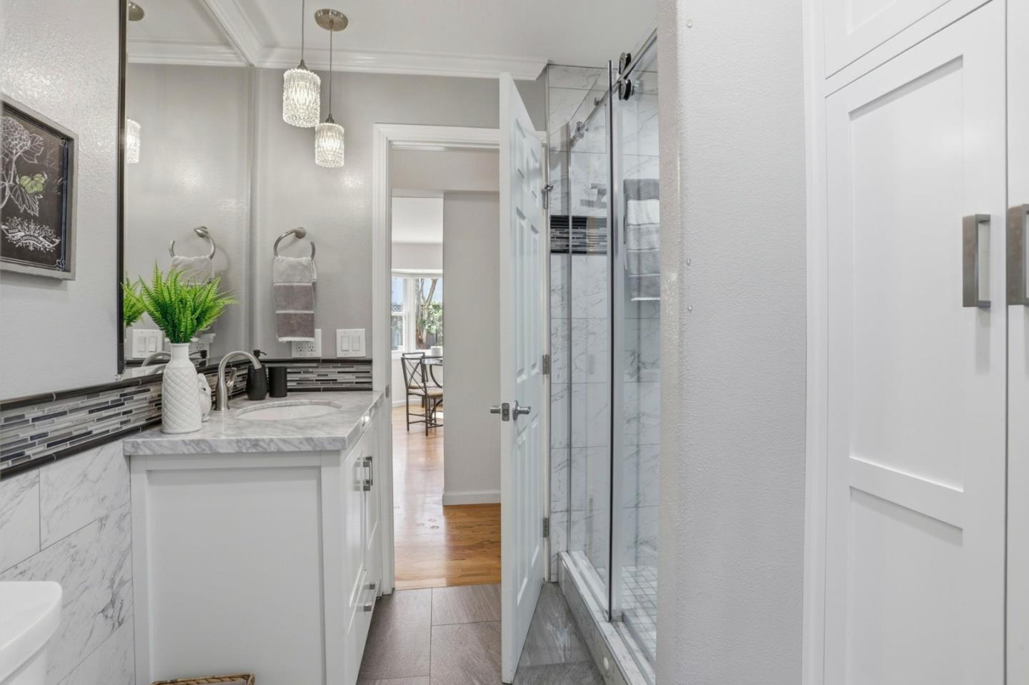 Detail Gallery Image 20 of 41 For 2613 Fairdell Dr, San Jose,  CA 95125 - 5 Beds | 3 Baths