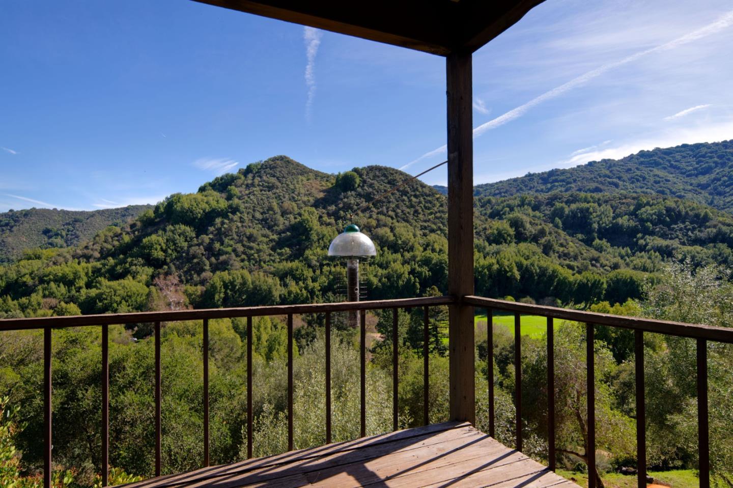 Detail Gallery Image 14 of 52 For 26969 Moody Rd., Los Altos Hills,  CA 94022 - 4 Beds | 2 Baths