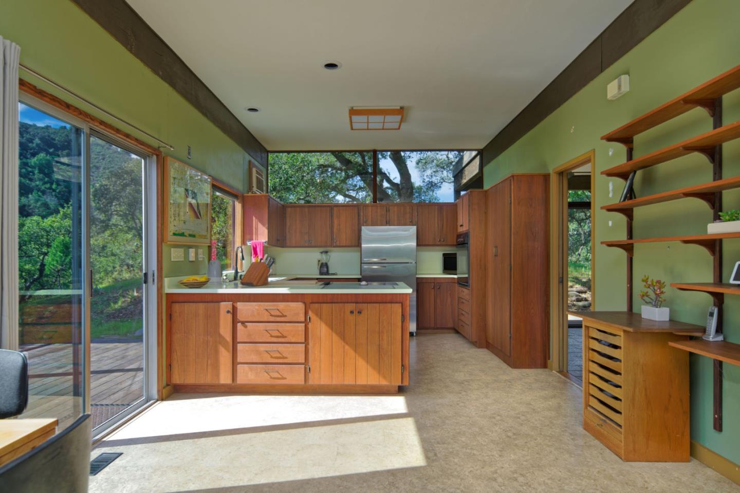 Detail Gallery Image 31 of 52 For 26969 Moody Rd., Los Altos Hills,  CA 94022 - 4 Beds | 2 Baths