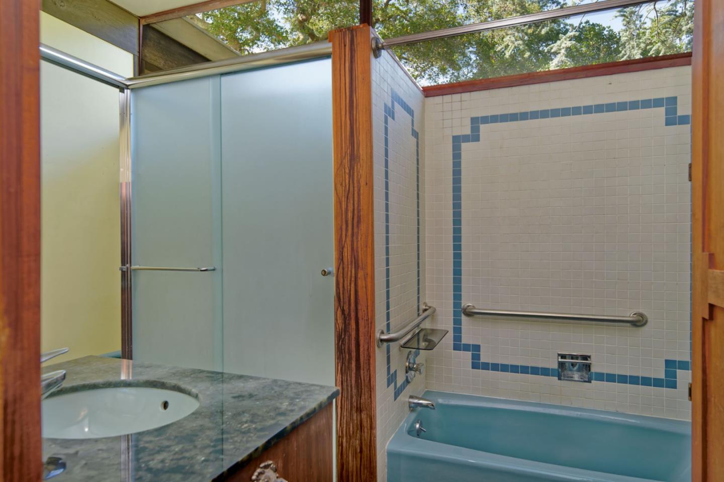 Detail Gallery Image 37 of 52 For 26969 Moody Rd., Los Altos Hills,  CA 94022 - 4 Beds | 2 Baths