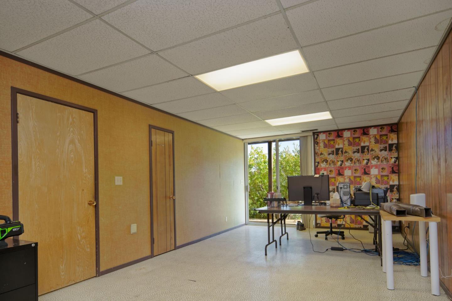 Detail Gallery Image 43 of 52 For 26969 Moody Rd., Los Altos Hills,  CA 94022 - 4 Beds | 2 Baths