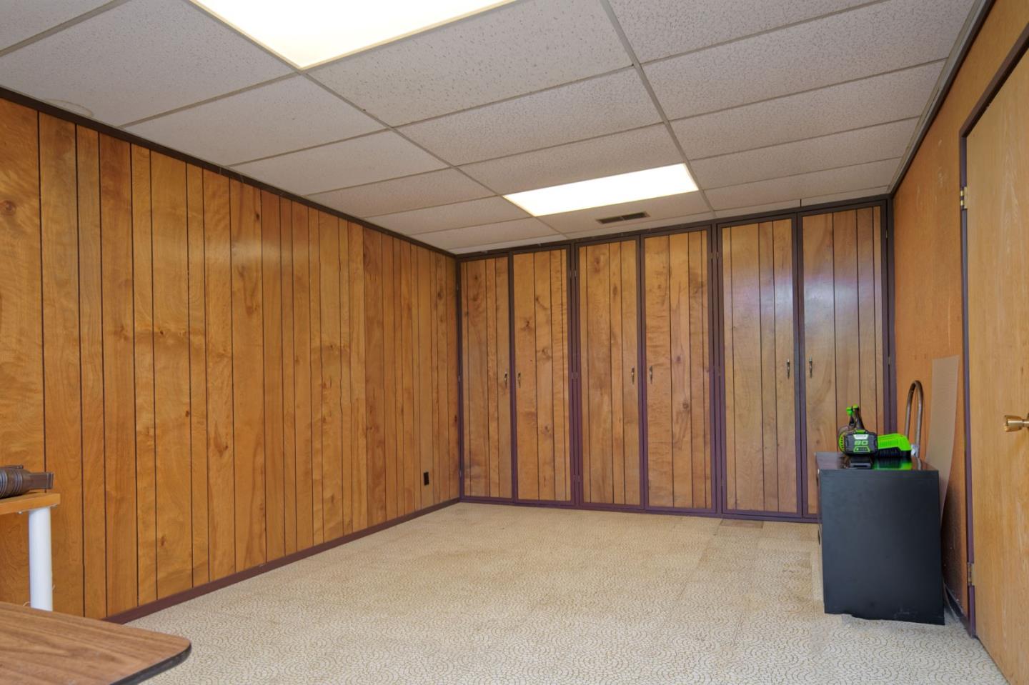 Detail Gallery Image 44 of 52 For 26969 Moody Rd., Los Altos Hills,  CA 94022 - 4 Beds | 2 Baths