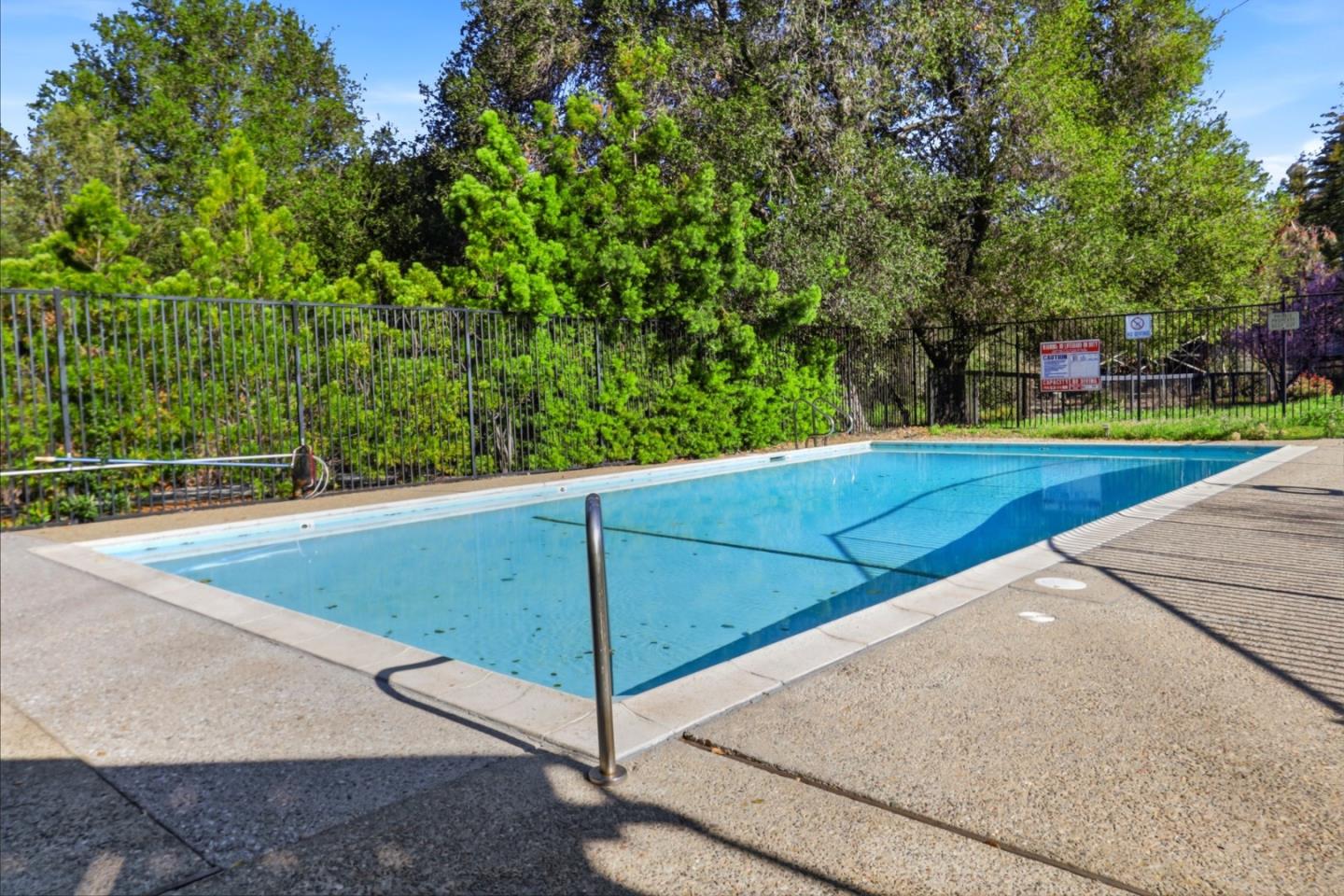 Detail Gallery Image 15 of 15 For 1225 Blackberry Ter, Sunnyvale,  CA 94087 - 3 Beds | 2 Baths