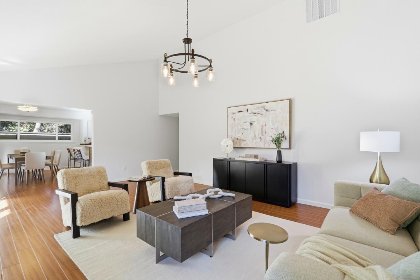 Detail Gallery Image 3 of 14 For 1225 Blackberry Ter, Sunnyvale,  CA 94087 - 3 Beds | 2 Baths