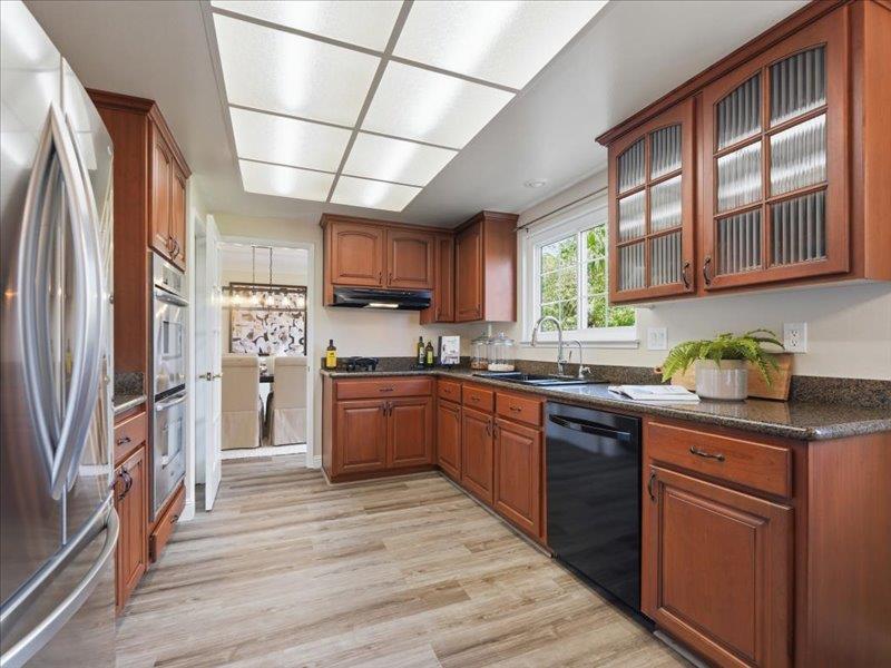 Detail Gallery Image 11 of 47 For 7081 Elmsdale Dr, San Jose,  CA 95120 - 5 Beds | 3 Baths