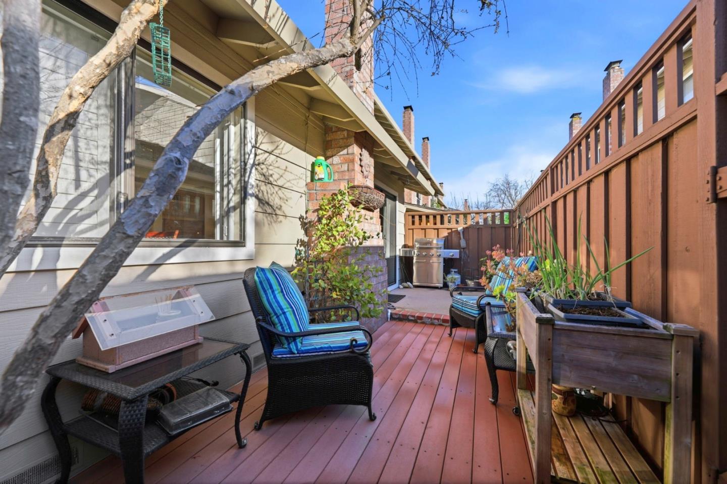 Detail Gallery Image 15 of 25 For 18932 Sara Park Cir, Saratoga,  CA 95070 - 2 Beds | 2 Baths